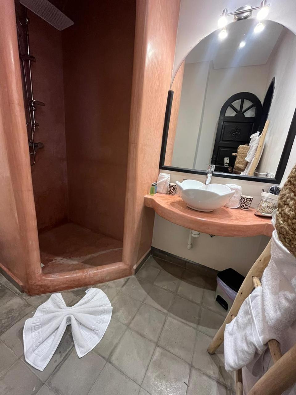 Riad Come & Va Marrakesh Eksteriør billede